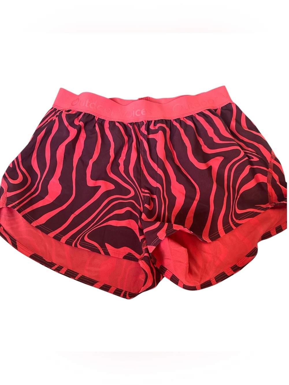 NEW Outdoor Voices Relay 3” short poppy swirl size small